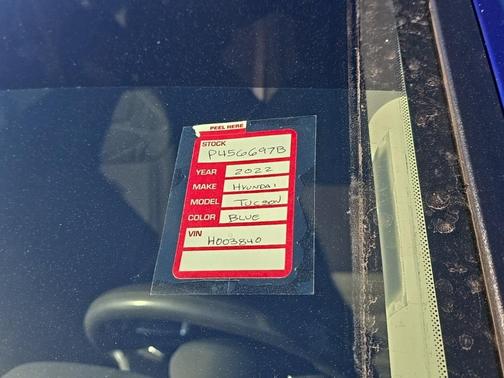 2022 Hyundai TUCSON SE