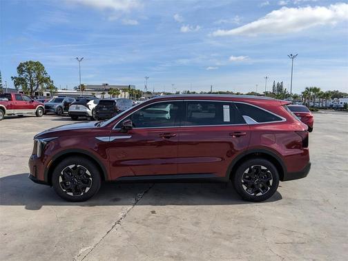 2025 Kia Sorento S