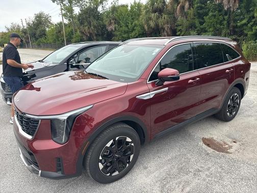 2025 Kia Sorento S