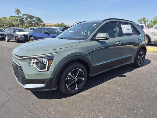 2025 Kia Niro EX