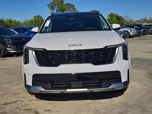 Glacial White Pearl 2026 Kia Sorento S