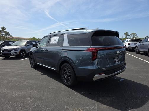 2025 Kia Carnival Hybrid SX