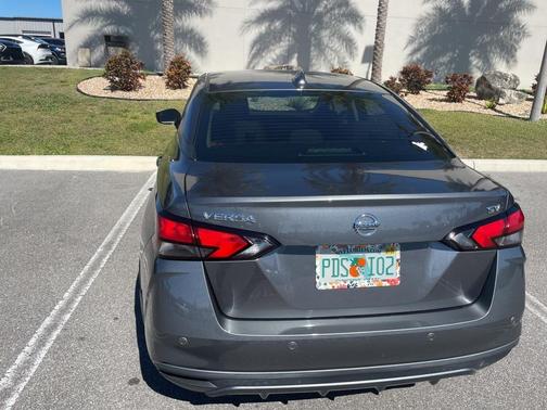 2020 Nissan Versa 1.6 SV