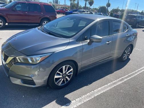 2020 Nissan Versa 1.6 SV