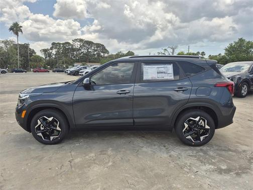 2025 Kia Seltos S