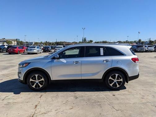 2017 Kia Sorento EX