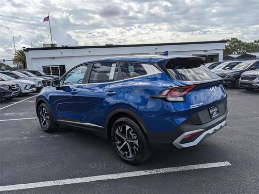 2025 Kia Sportage EX