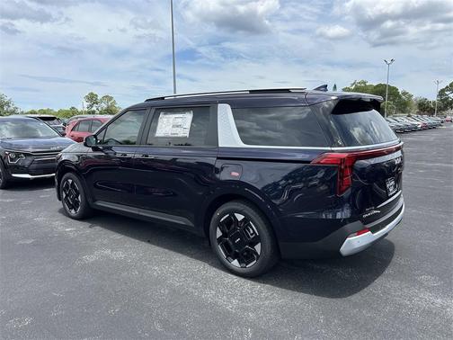 2025 Kia Carnival EX