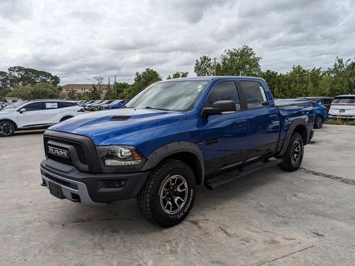 Blue Streak Pearlcoat 2018 RAM 1500 Rebel