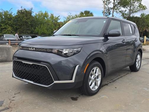 2025 Kia Soul LX