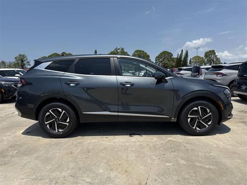 2025 Kia Sportage Hybrid LX