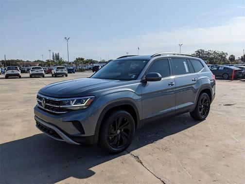 2022 Volkswagen Atlas 2.0T SE