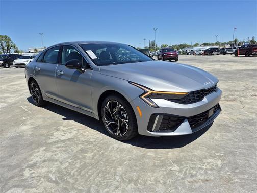 2025 Kia K5 GT-Line