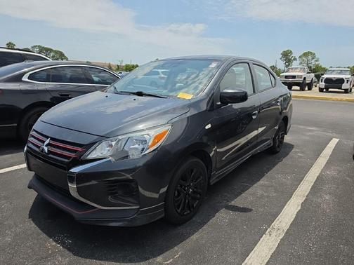 Graphite Gray Metallic 2024 Mitsubishi Mirage G4 Black Edition