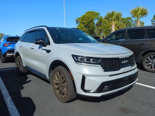 2022 Kia Sorento SX