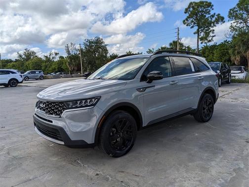 2023 Kia Sorento X-Line S