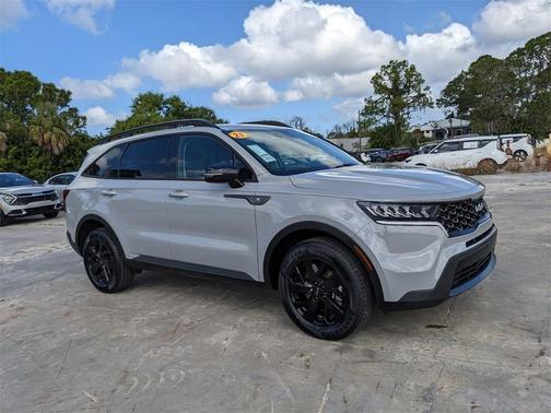 2023 Kia Sorento X-Line S