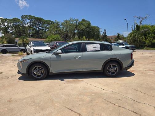 Haze 2026 Kia K4 LXS