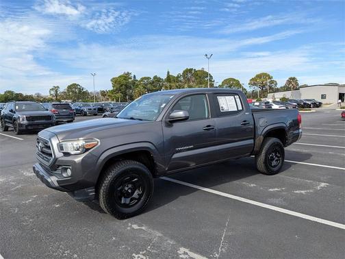 2016 Toyota Tacoma SR5