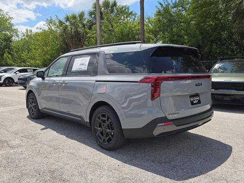 Ceramic Silver 2026 Kia Carnival Hybrid SX Prestige