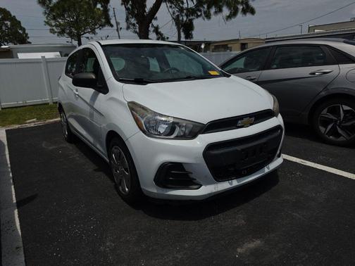 Summit White 2016 Chevrolet Spark LS