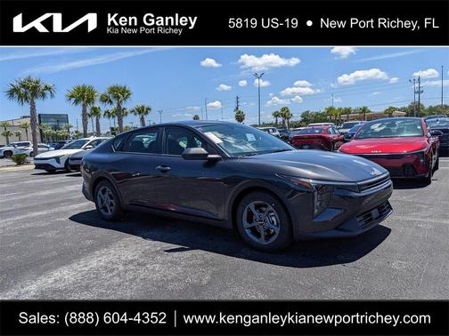 2025 Kia K4 LXS