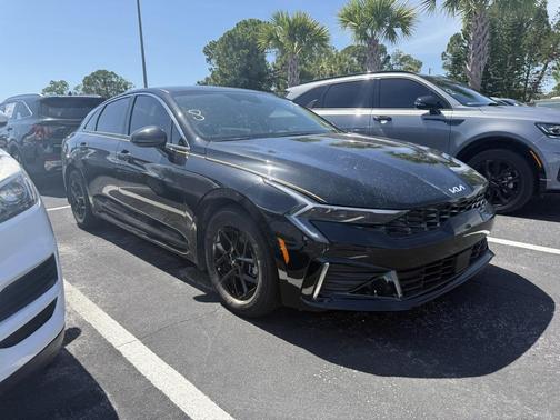 2025 Kia K5 LXS