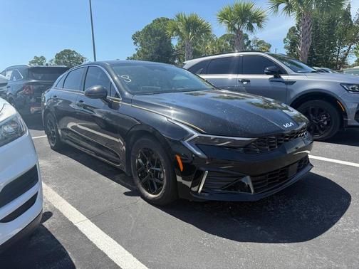 2025 Kia K5 LXS