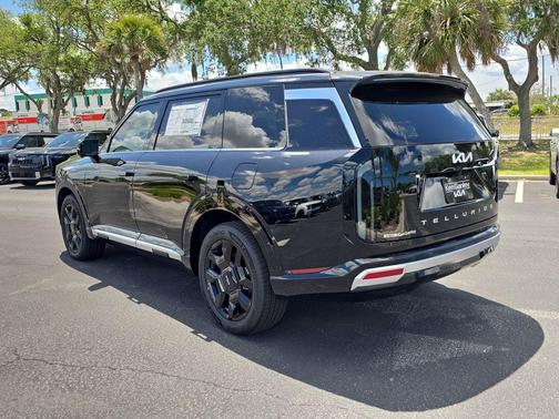 Ebony Black 2027 Kia Telluride SX