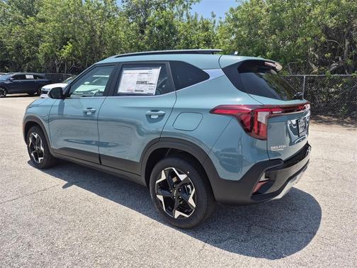 2025 Kia Seltos EX