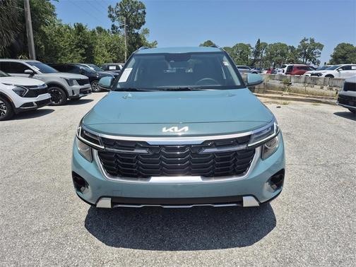2025 Kia Seltos EX