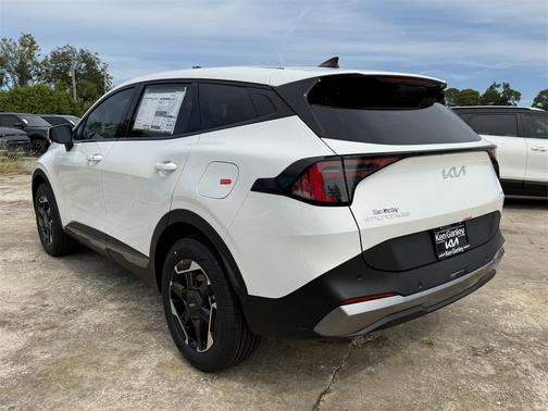 2026 Kia Sportage Hybrid S
