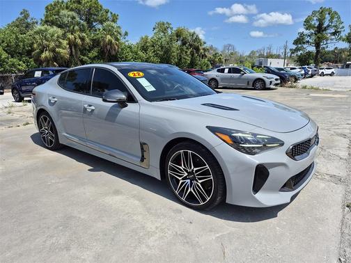 2022 Kia Stinger GT1
