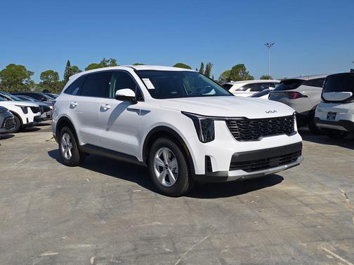 2026 Kia Sorento LX