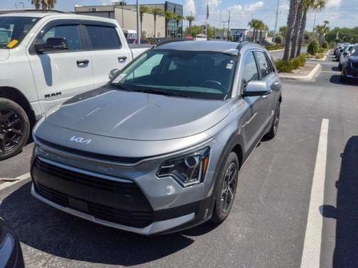 2023 Kia Niro EX