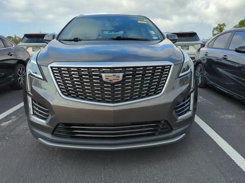 2020 Cadillac XT5 Premium Luxury
