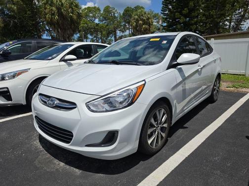 Chalk White 2017 Hyundai Accent Value Edition
