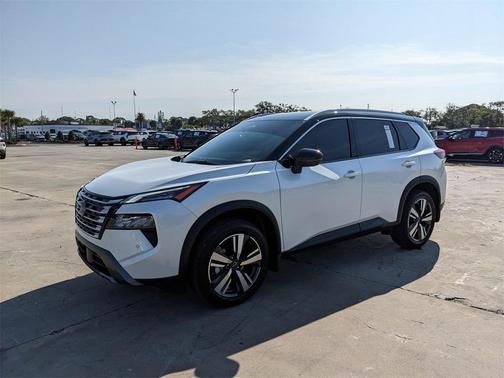 2025 Nissan Rogue SL