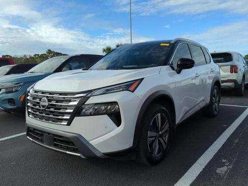 2025 Nissan Rogue SL