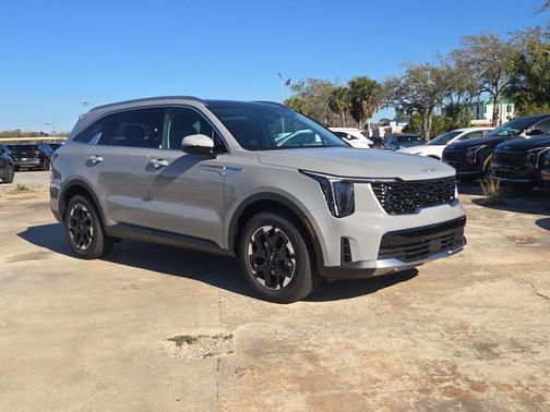 Wolf Gray 2026 Kia Sorento S