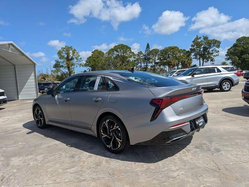 Steel 2025 Kia K5 GT-Line