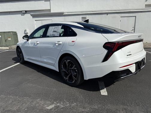 2025 Kia K5 GT-Line