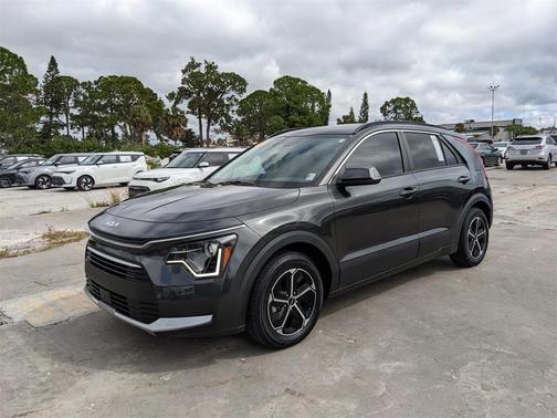 2023 Kia Niro EX