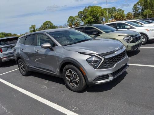2024 Kia Sportage LX