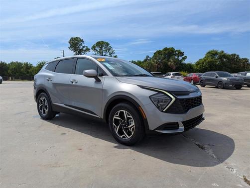 2024 Kia Sportage LX