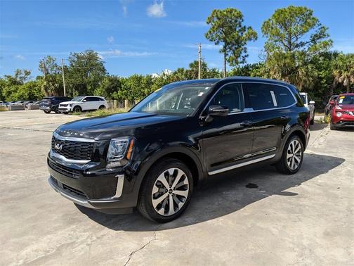 2022 Kia Telluride S