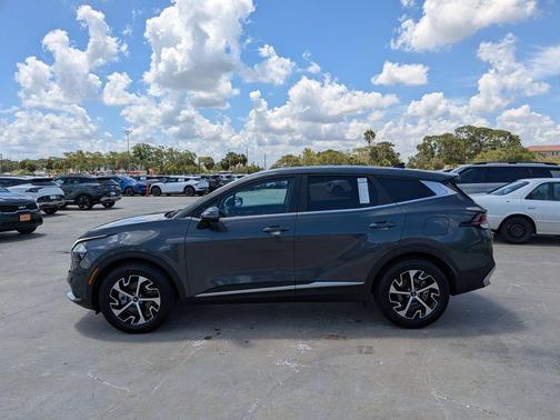 Gravity Gray 2023 Kia Sportage EX