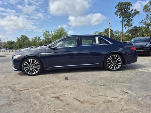 2019 Lincoln Continental Reserve