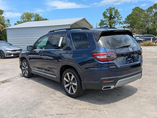 Obsidian Blue 2025 Honda Pilot Touring