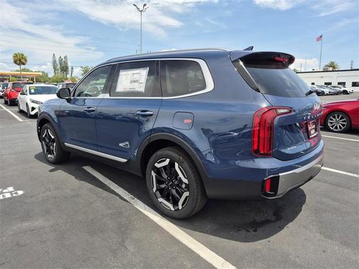 2025 Kia Telluride S